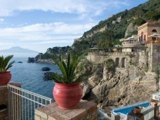 Hotel Scrajo Wellness & Mineral Spa Neapolitan Riviera Exterior photo